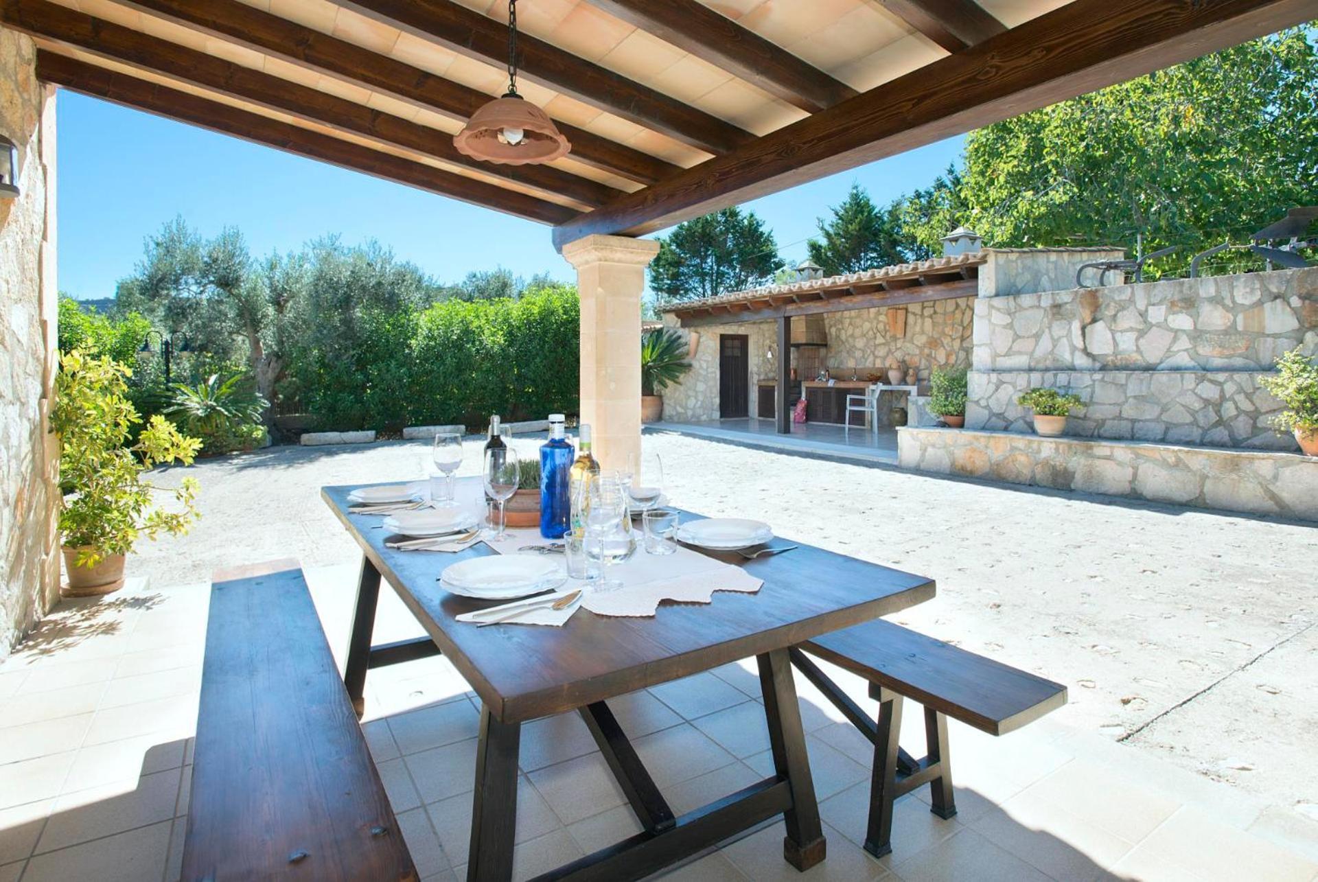 Llosia By Vintage Travel Alcudia (Mallorca)